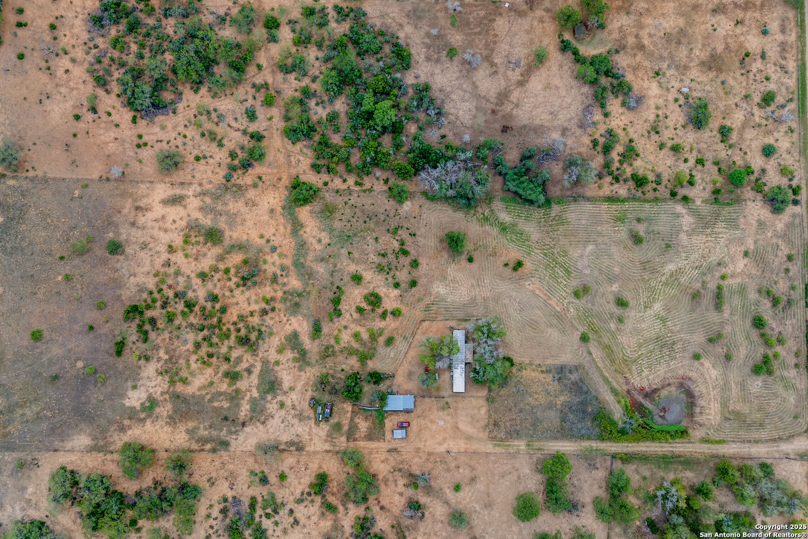 1491 County Road 124 Floresville TX 78114