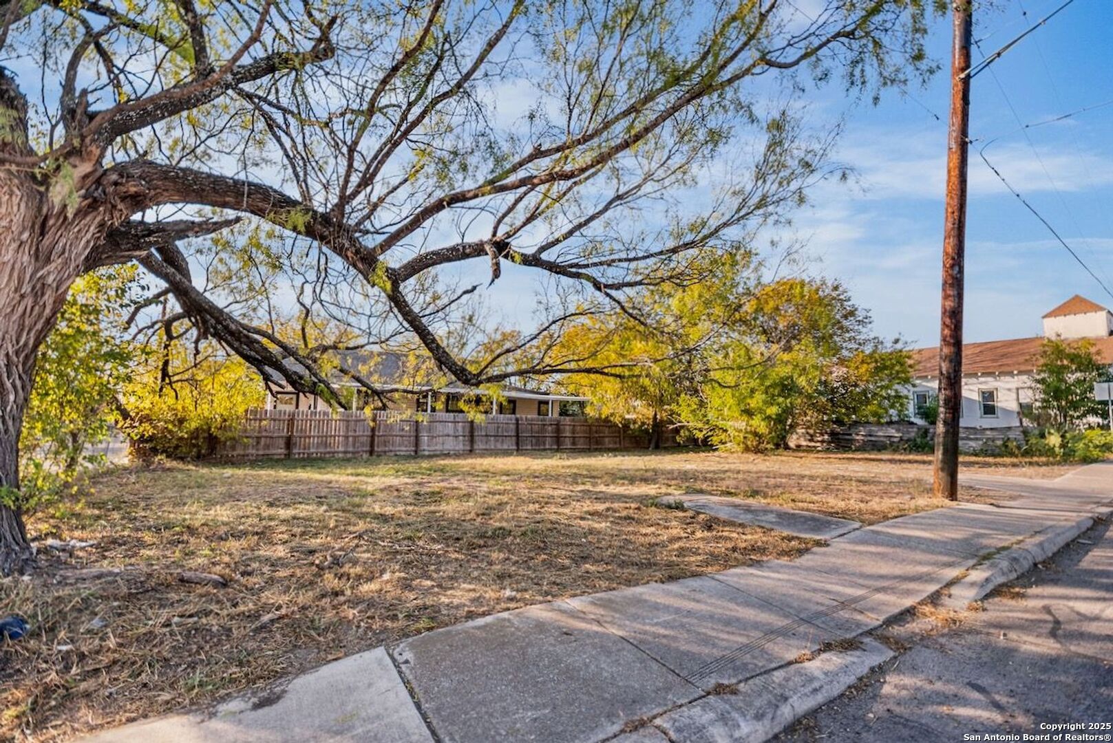 815 S Pine Street San Antonio TX 78210
