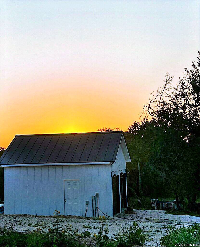 174 Crescent Ridge Hondo TX 78009