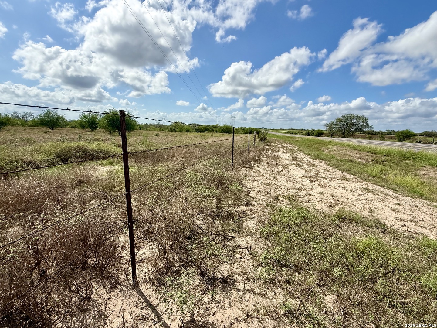 15.96 Acres Sh-72 Kenedy TX 78119