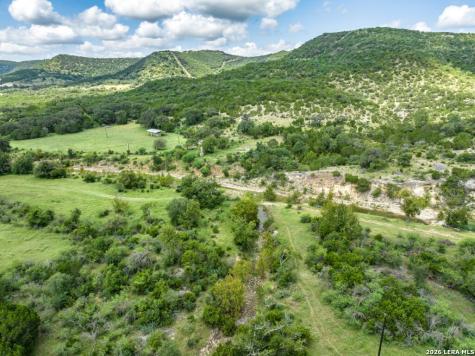 5013 N Little Creek Road Utopia TX 78884