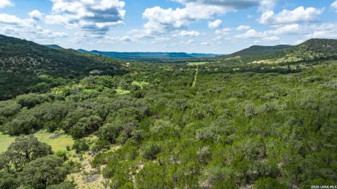 5013 N Little Creek Road Utopia TX 78884