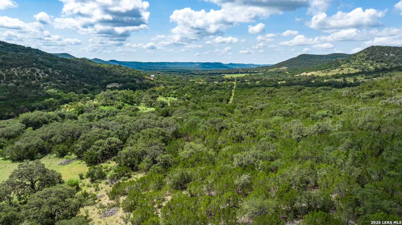 5013 N Little Creek Road Utopia TX 78884