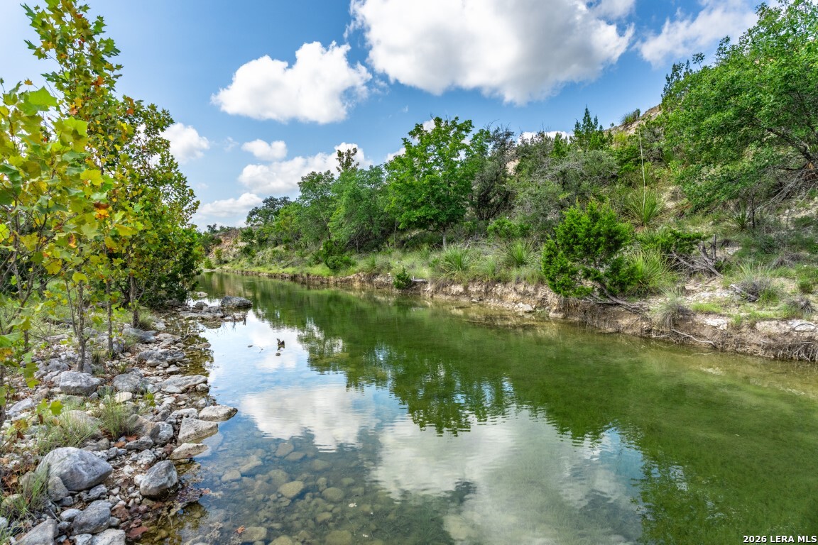 5013 N Little Creek Road Utopia TX 78884