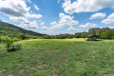 5013 N Little Creek Road Utopia TX 78884