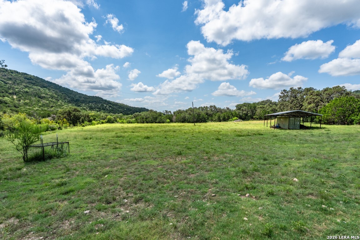 5013 N Little Creek Road Utopia TX 78884
