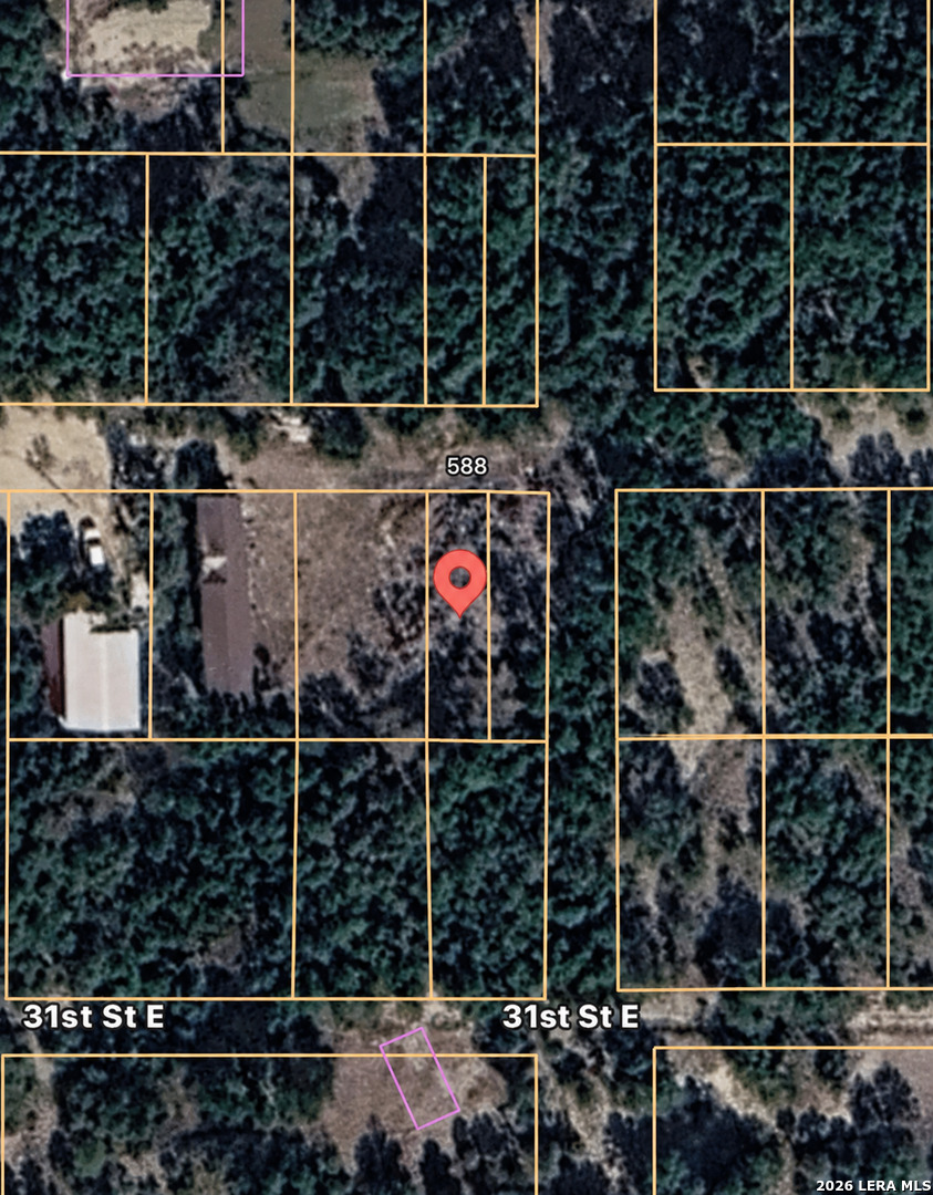 588 30th Street E Lakehills TX 78063