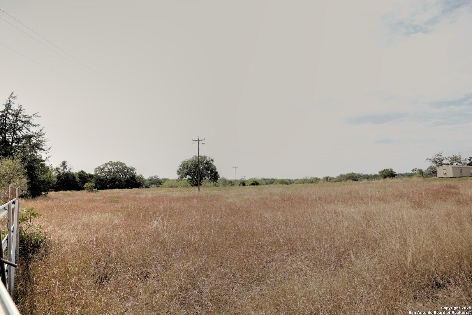 81 Sandy Creek Road Dale TX 78616