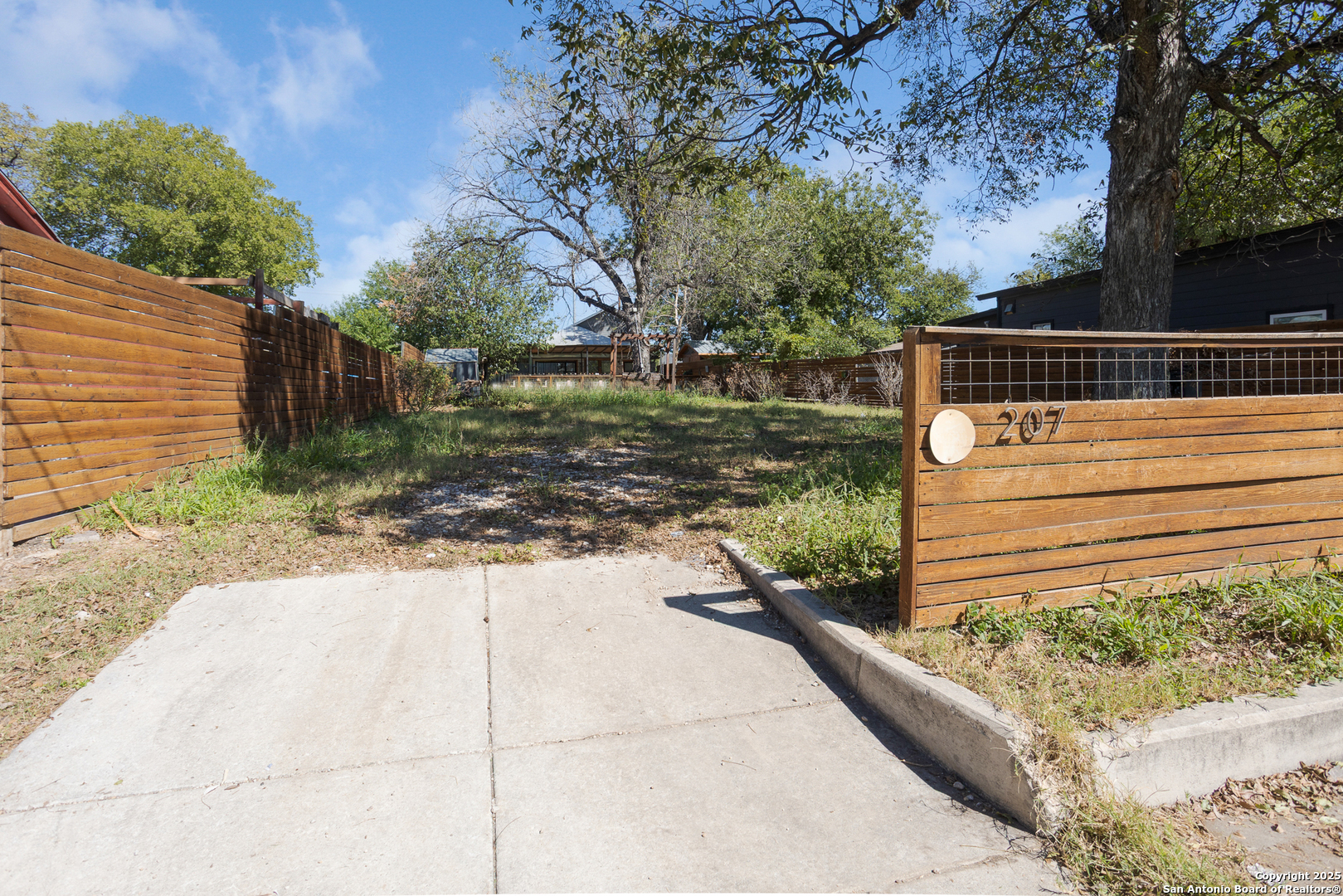 207 Forrest San Antonio TX 78204
