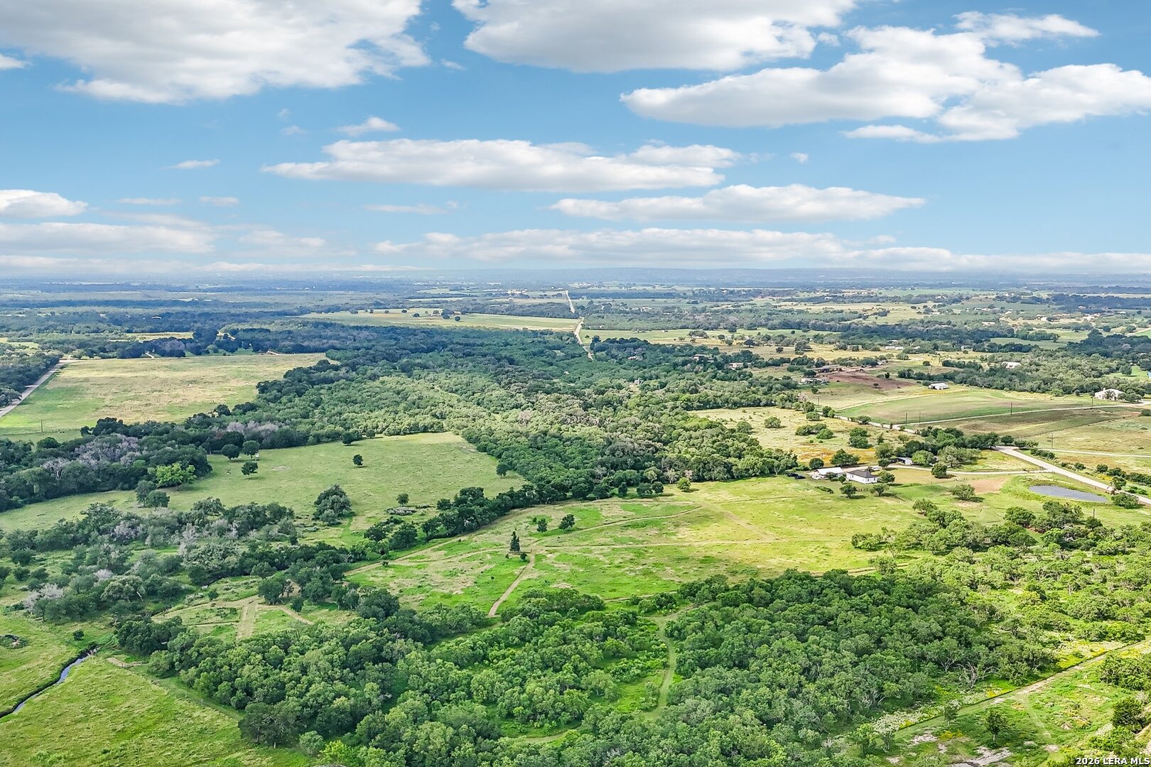 1617 Blue Creek Road La Vernia TX 78121