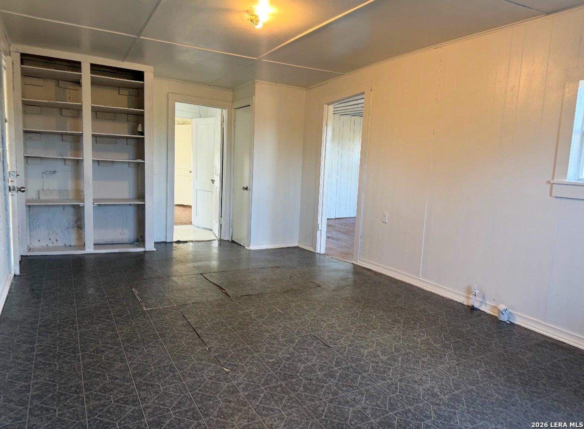 624 Berger Road Schulenburg TX 78945