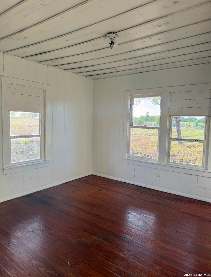 624 Berger Road Schulenburg TX 78945