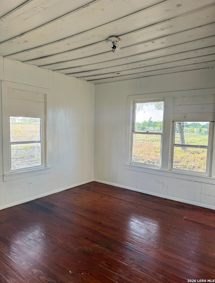 624 Berger Road Schulenburg TX 78945