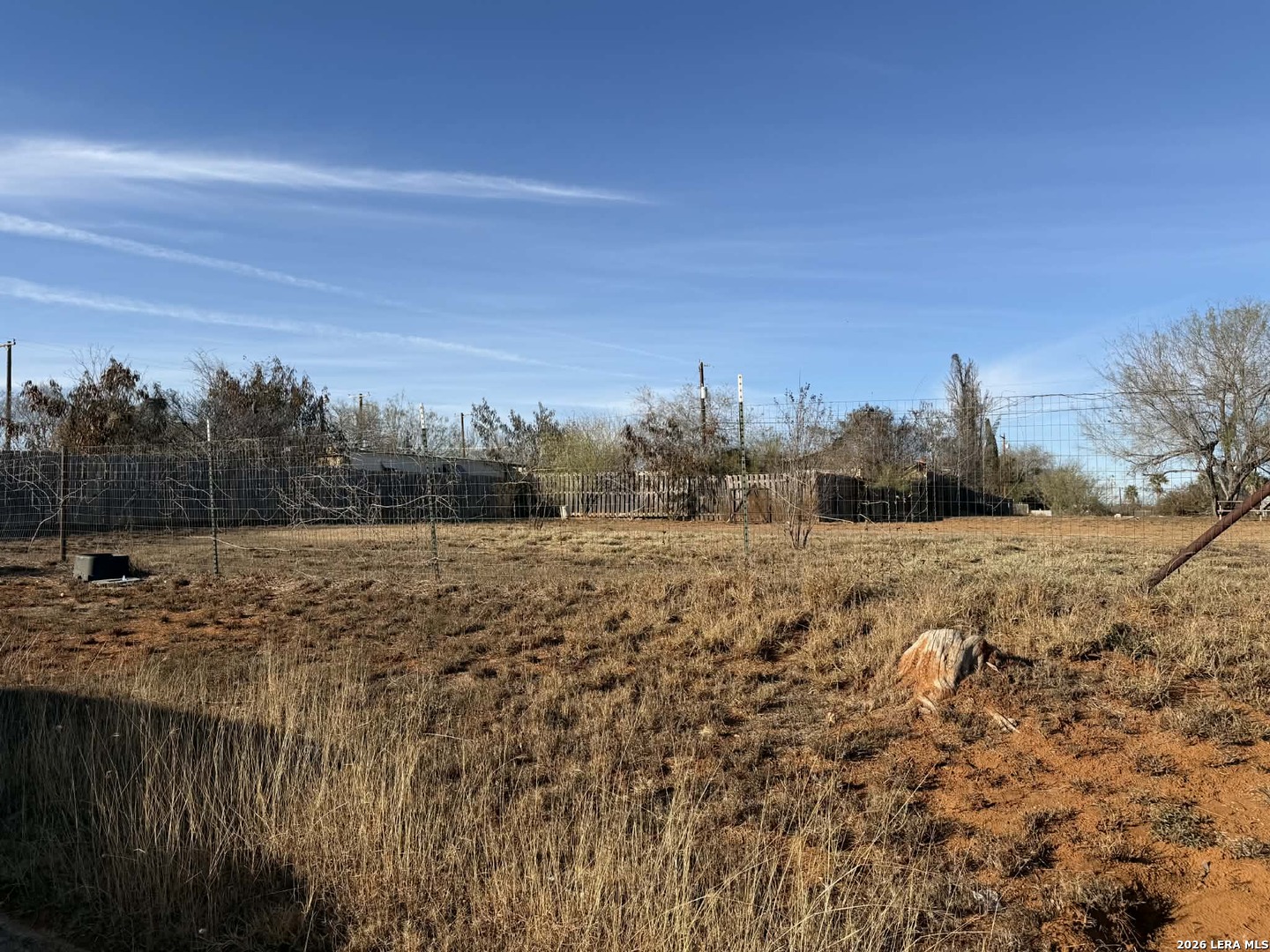 404 E Hugo Dilley TX 78017