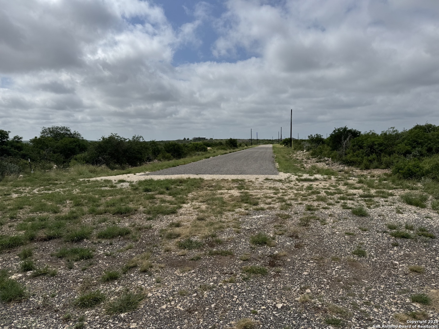660 Legend Hills Uvalde TX 78801