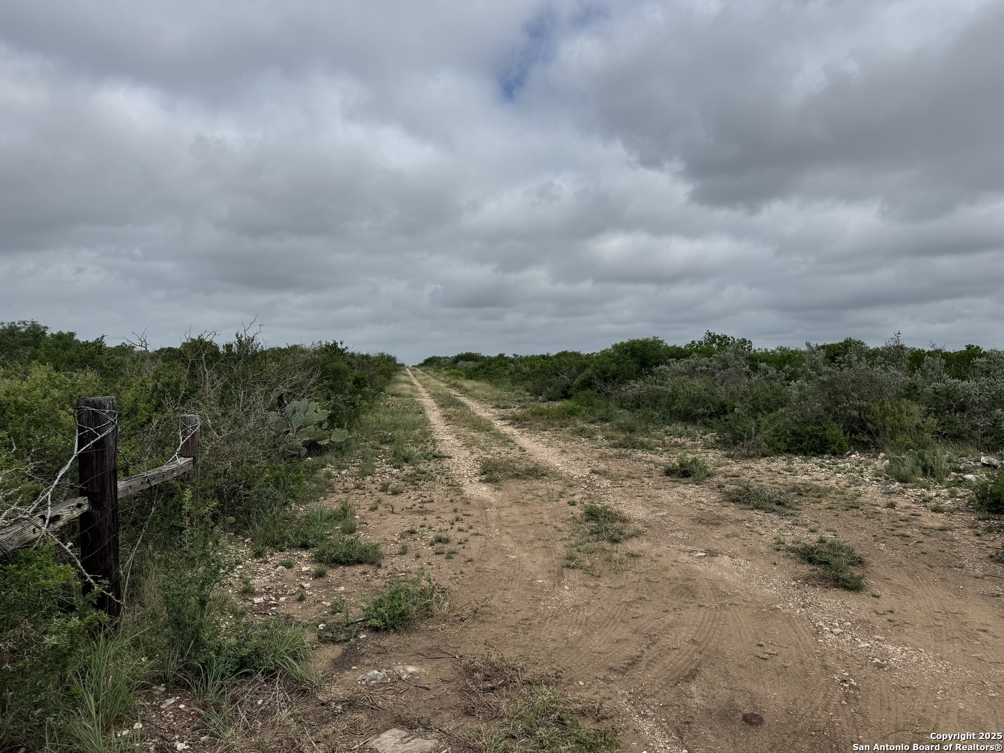 660 Legend Hills Uvalde TX 78801