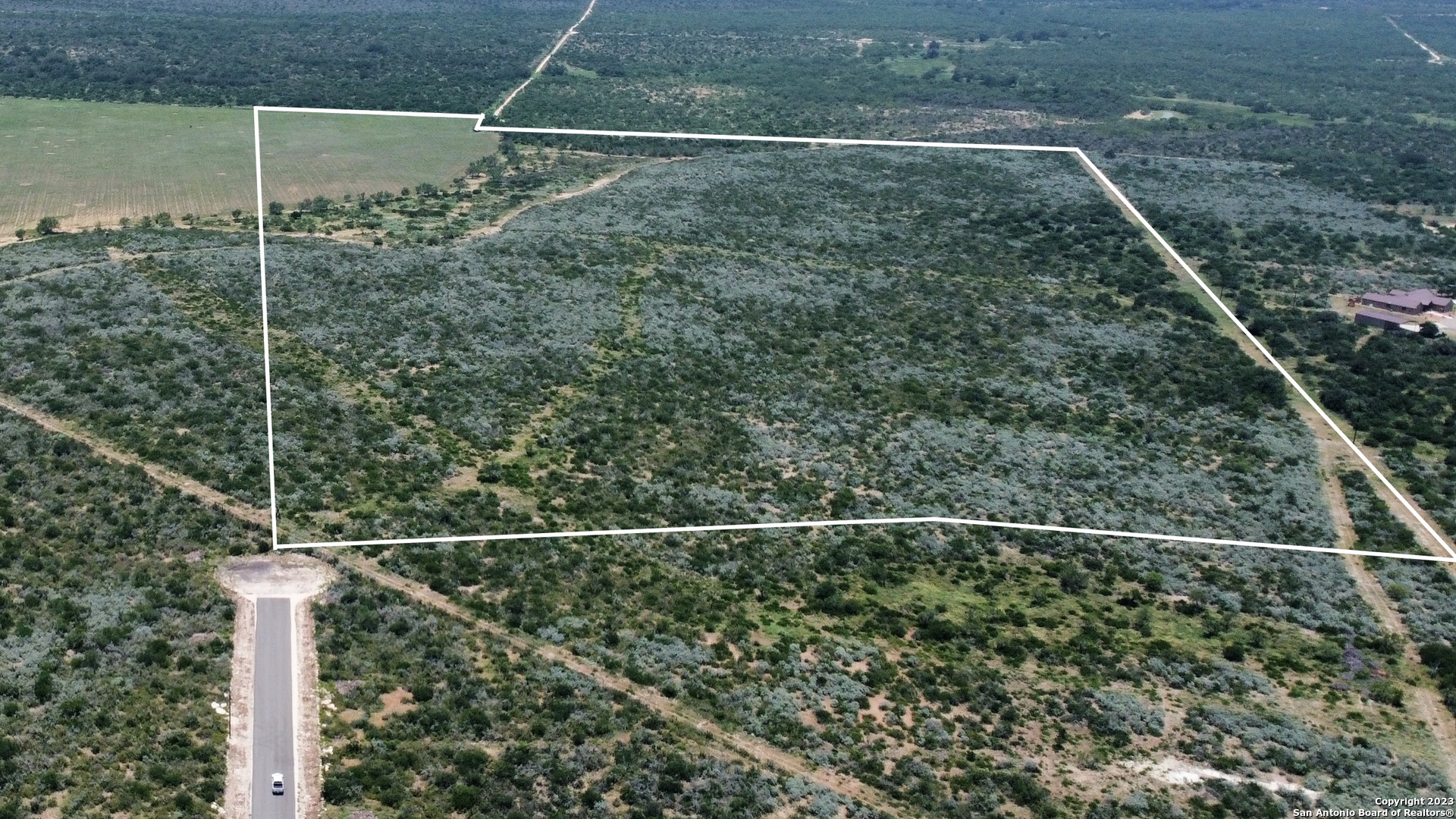 660 Legend Hills Uvalde TX 78801