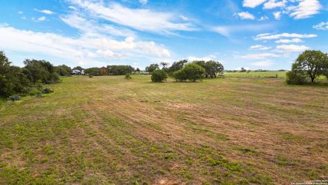 21133 Toudouze Road San Antonio TX 78264