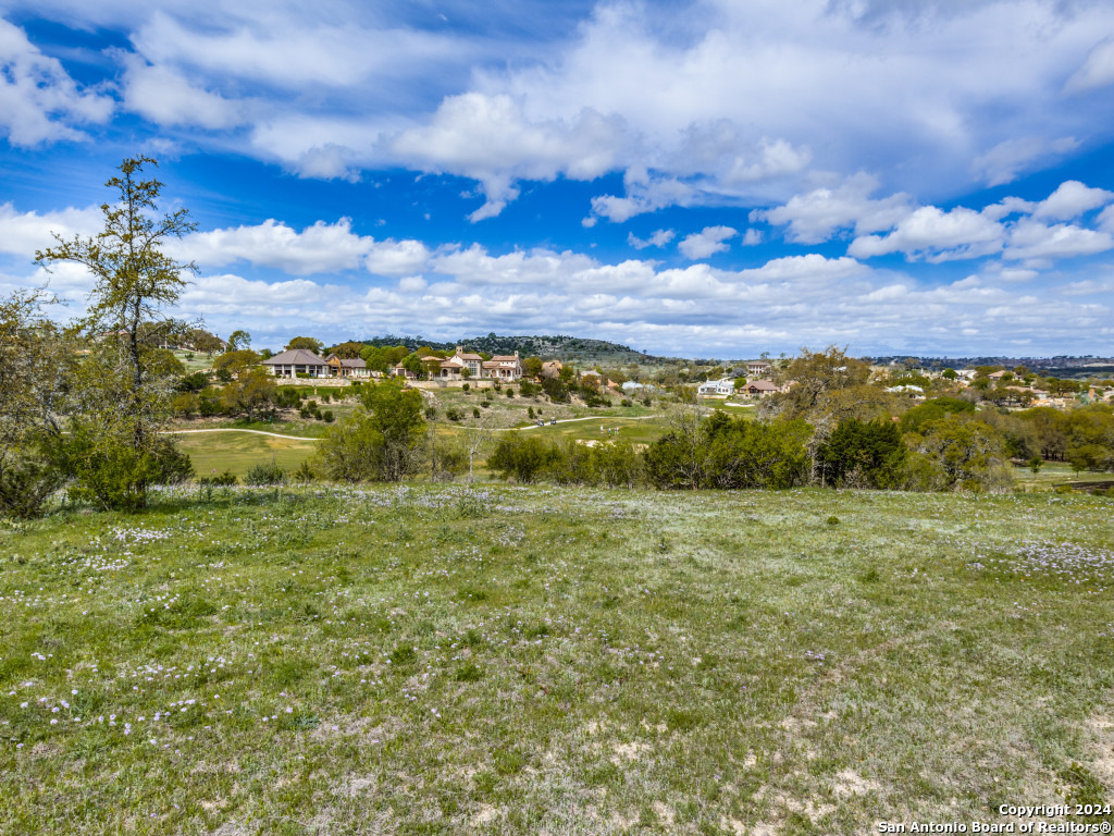 3512 Comanche Trace Kerrville TX 78028