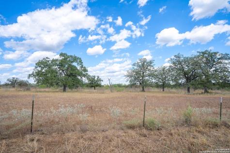 Tbd Nash Creek Kingsbury TX 78638