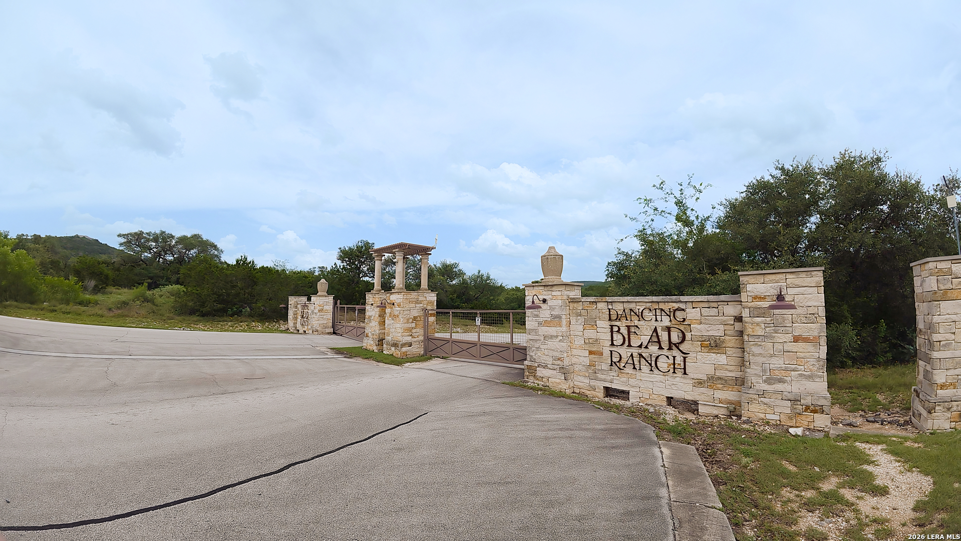 332 Private Road 1742 Mico TX 78056