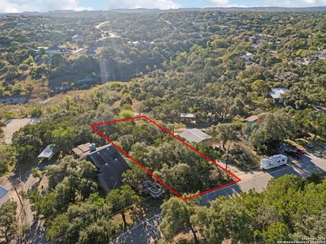 1831 W Lakeside Drive Canyon Lake TX 78133