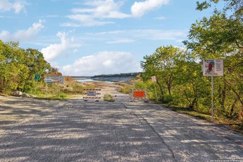 1831 W Lakeside Drive Canyon Lake TX 78133
