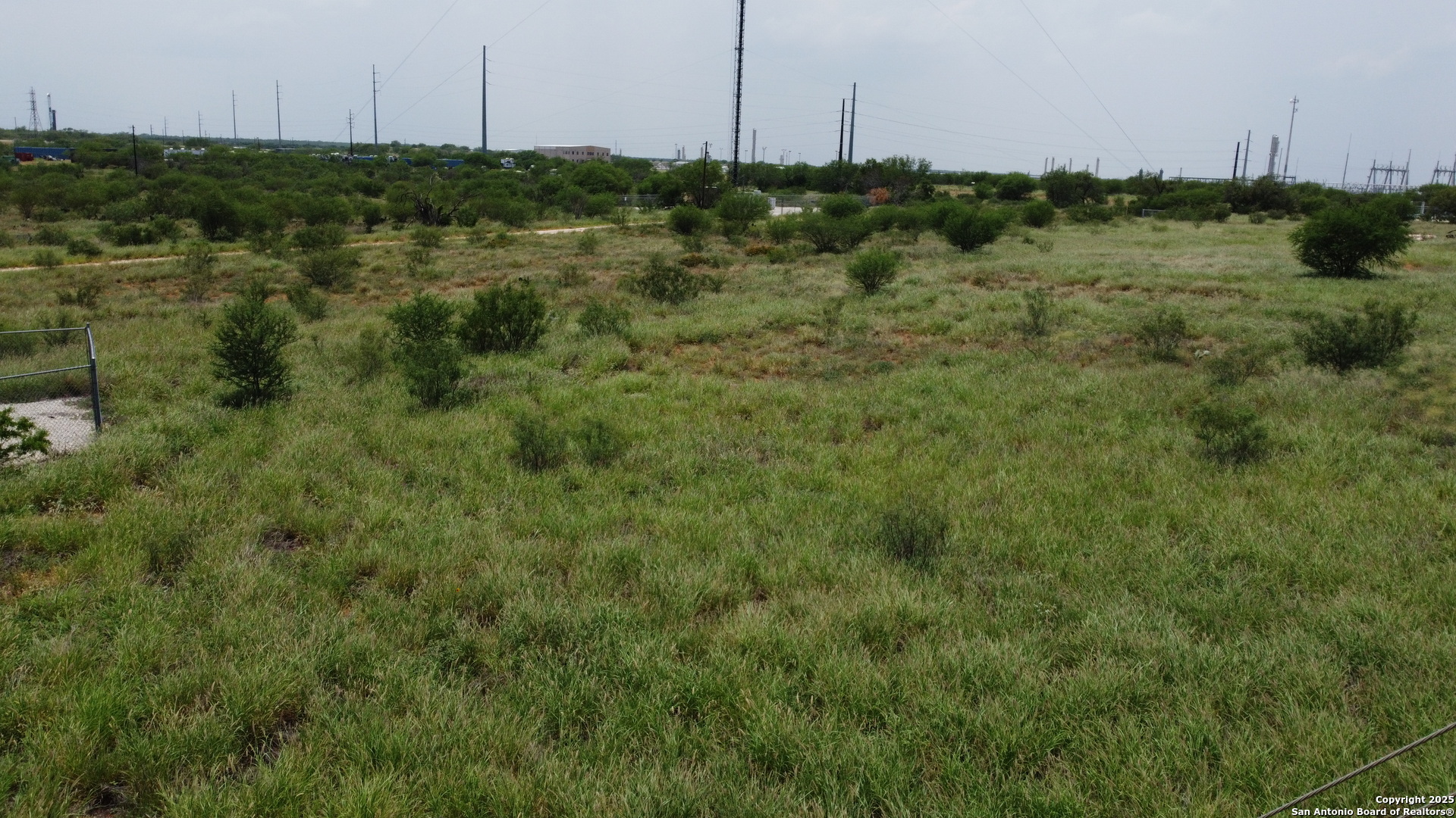 2438 Interstate 35 Cotulla TX 78014