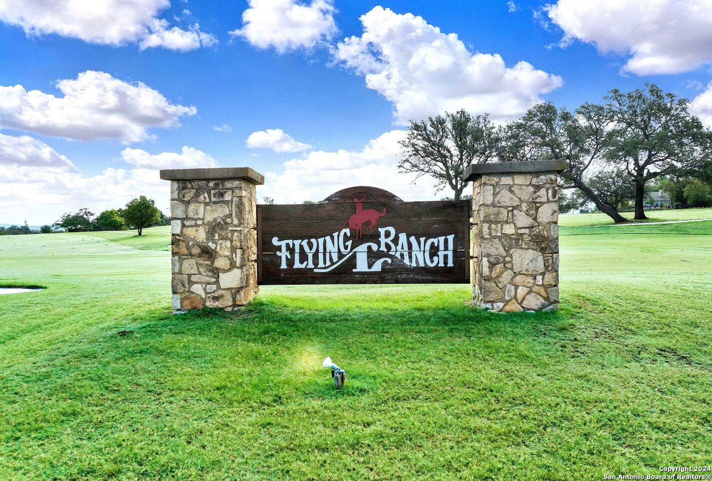 201 Spanish Grant Circle Bandera TX 78003