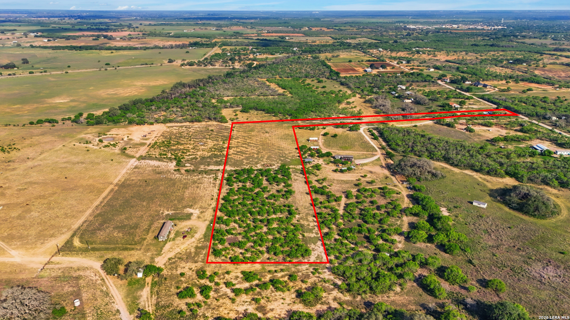 238 E Ditto Road Poteet TX 78065