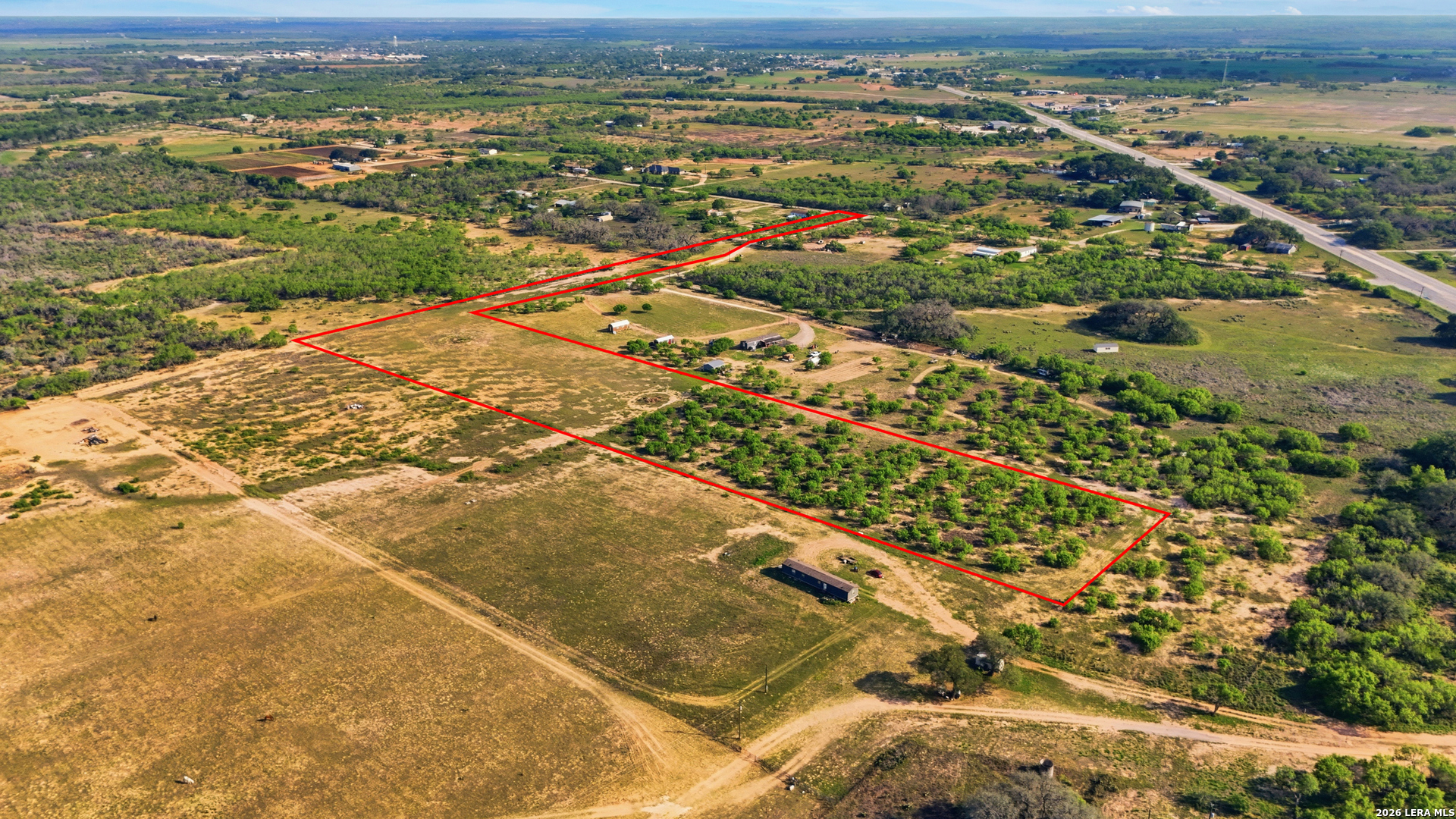 238 E Ditto Road Poteet TX 78065
