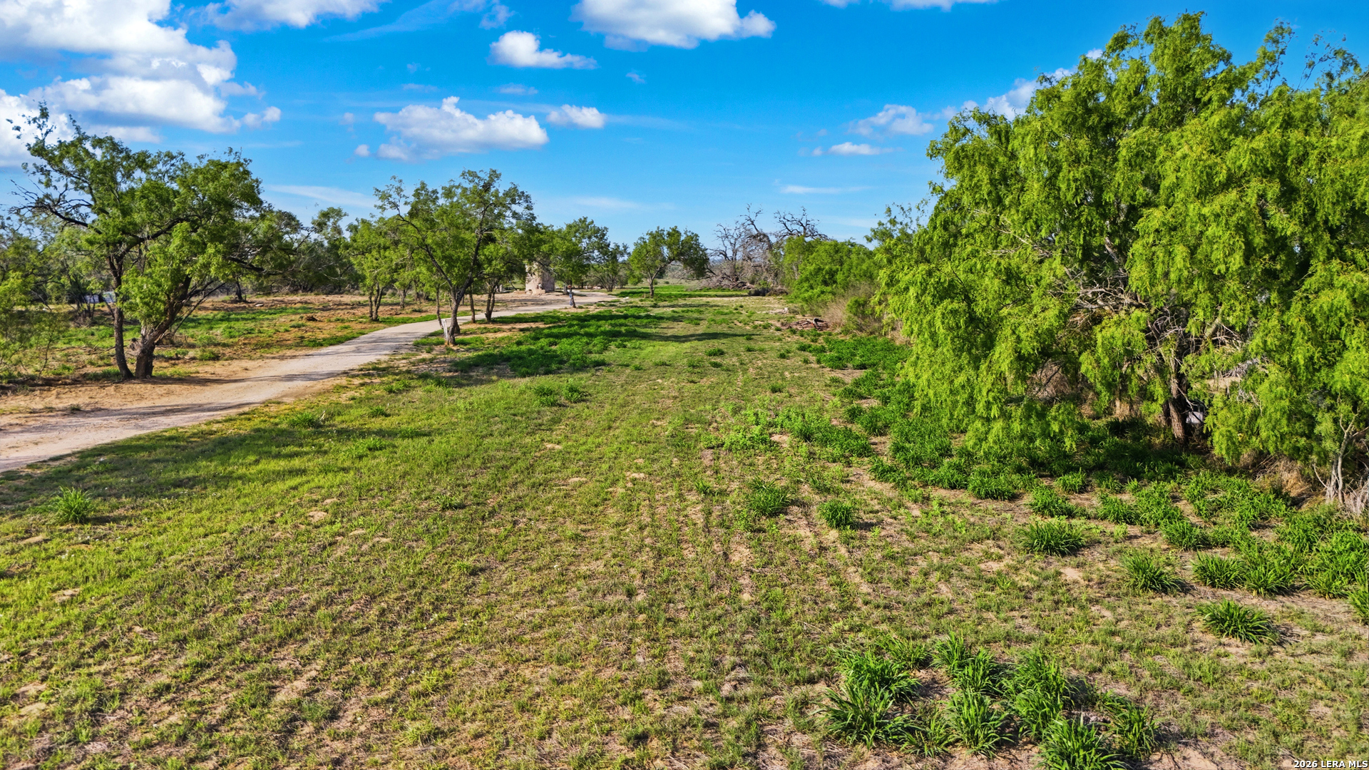 238 E Ditto Road Poteet TX 78065
