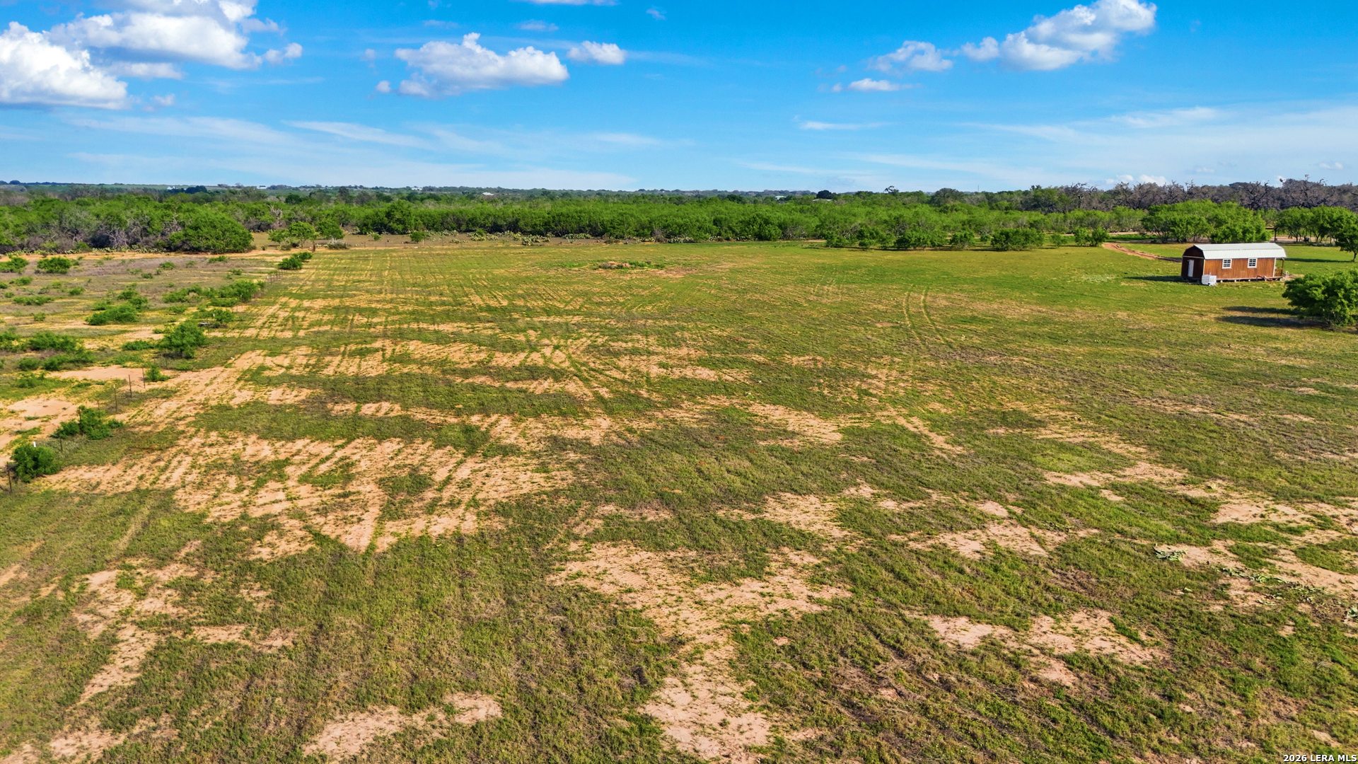 238 E Ditto Road Poteet TX 78065
