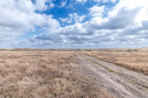 Tbd Cr 304 Smiley TX 78159