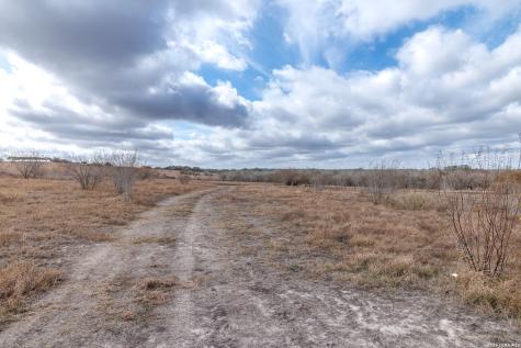 Tbd Cr 304 Smiley TX 78159