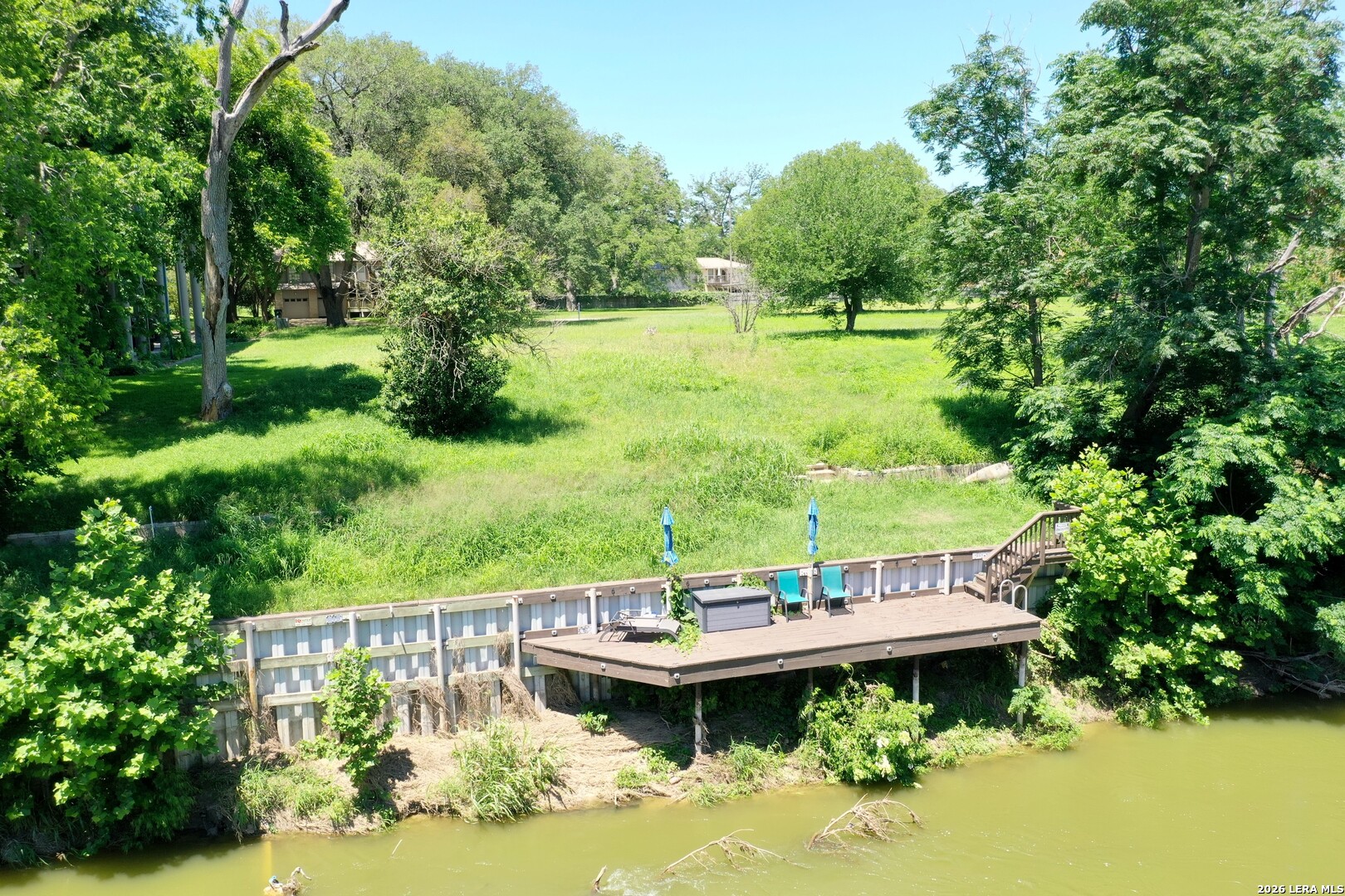 38 E Hampton Seguin TX 78155