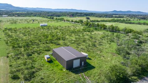 299 River View Drive Utopia TX 78884