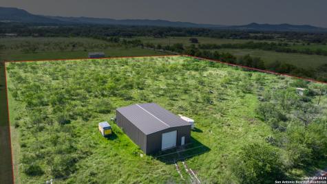 299 River View Drive Utopia TX 78884