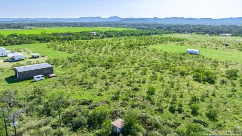 299 River View Drive Utopia TX 78884