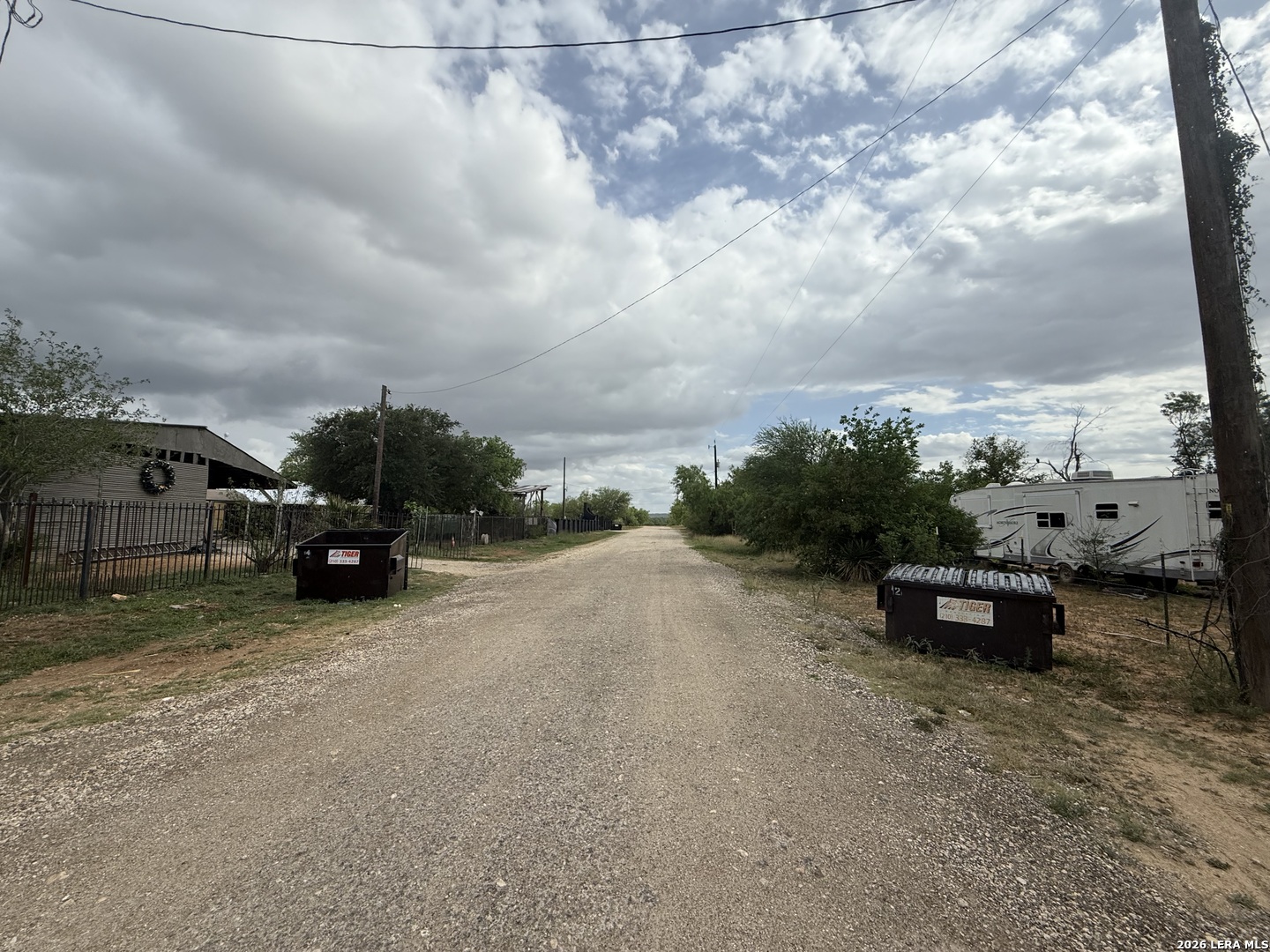 17791 Shady Falls Elmendorf TX 78112