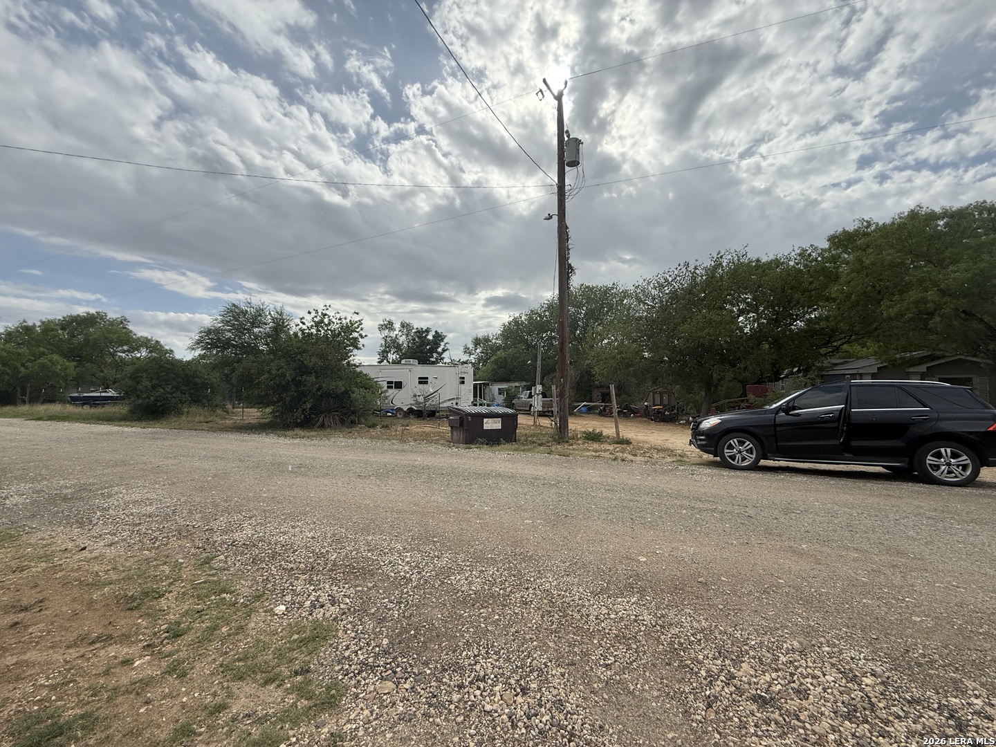 17791 Shady Falls Elmendorf TX 78112