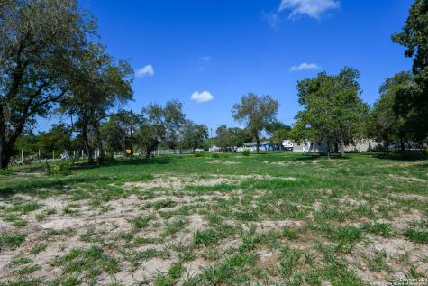 270 Camelot Lane San Antonio TX 78264