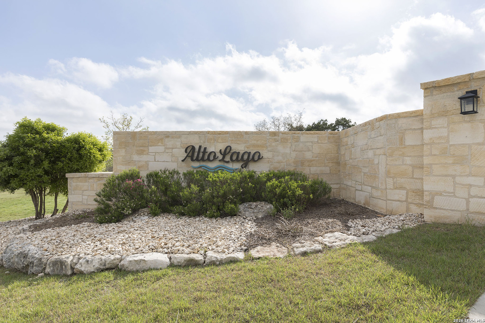 2093 Alto Lago Canyon Lake TX 78133