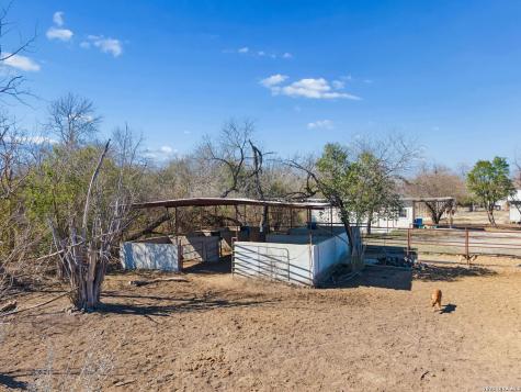 4526 Sierra San Antonio TX 78214