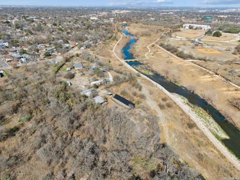 4526 Sierra San Antonio TX 78214