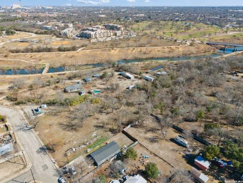 4526 Sierra San Antonio TX 78214