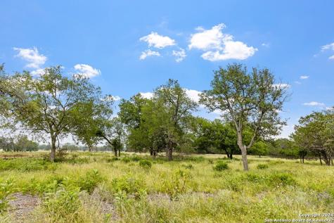 Lot 6 Coldwater Drive Camp Verde TX 78010
