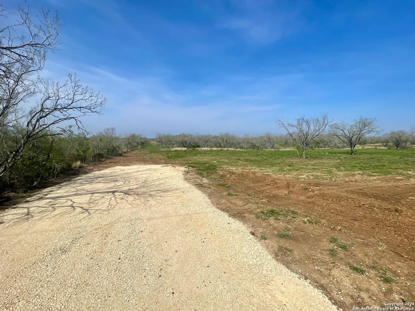Tract 8 Fm 1332 Jourdanton TX 78026