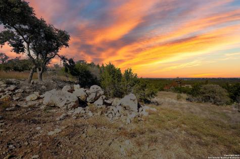 2211 San Jose Canyon Lake TX 78133