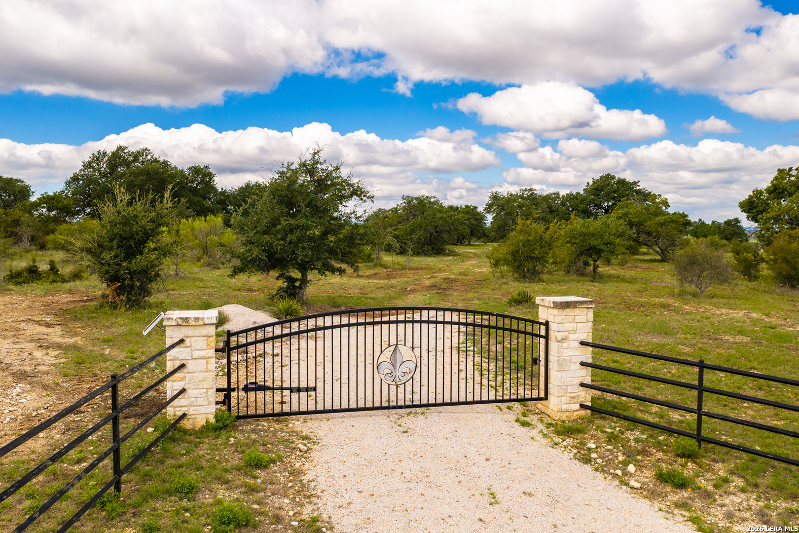 3145 N Grape Creek Road Fredericksburg TX 78624